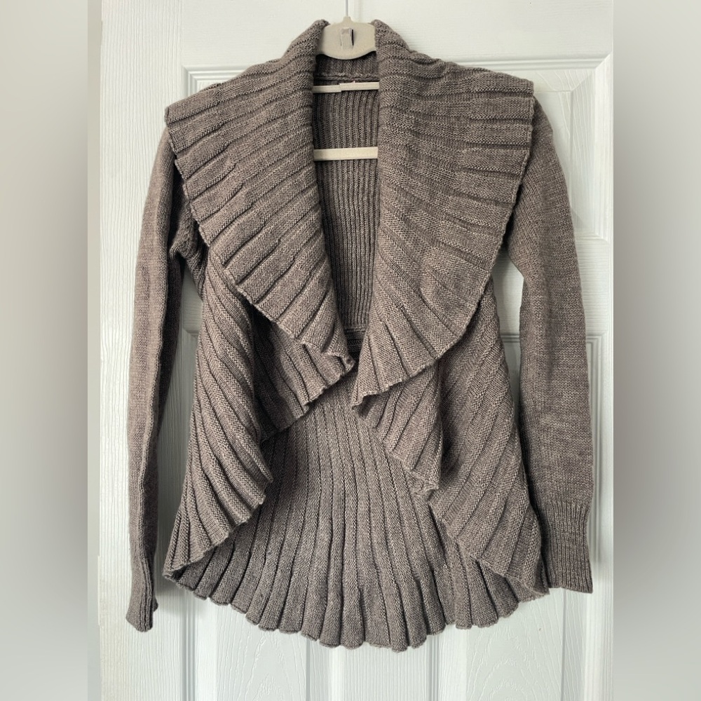 Women's Draped Collar Sweater - Brown